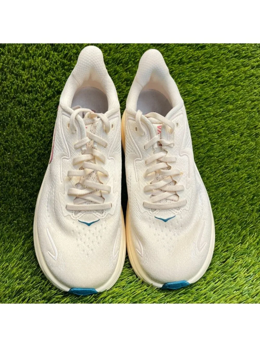 Hoka One One Clifton 10 Womens Size 7 Beige Pink Athletic Running Shoes Sneakers - Picture 5 of 10